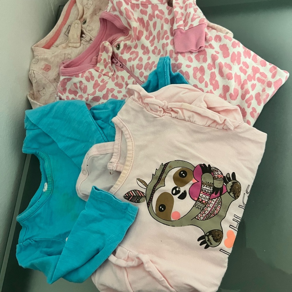 GAP Baby Onesie in Soft Pink